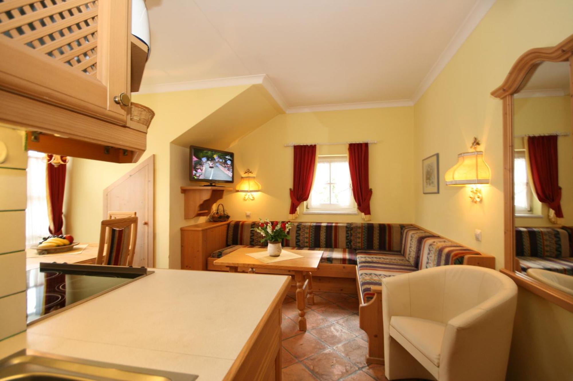 Gaestehaus Katharina Schladming Room photo